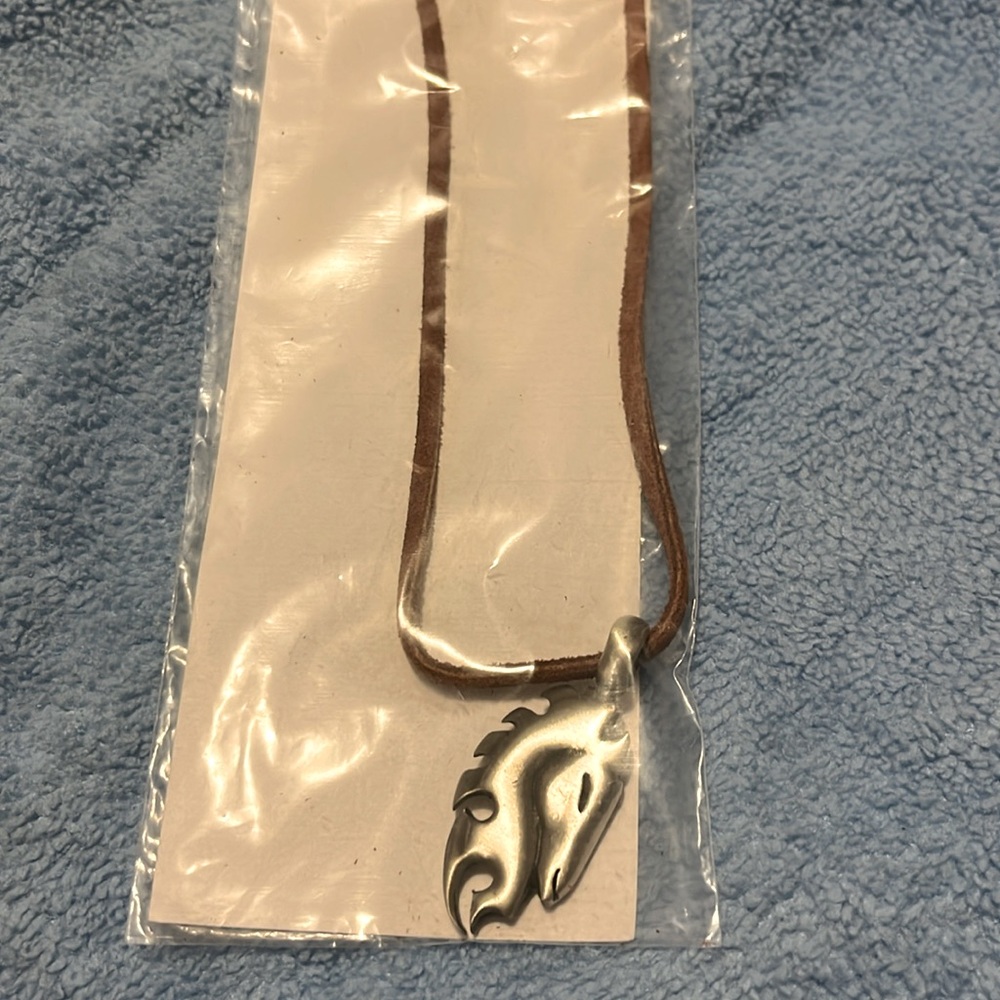New Leather Strap Horse Head Necklace